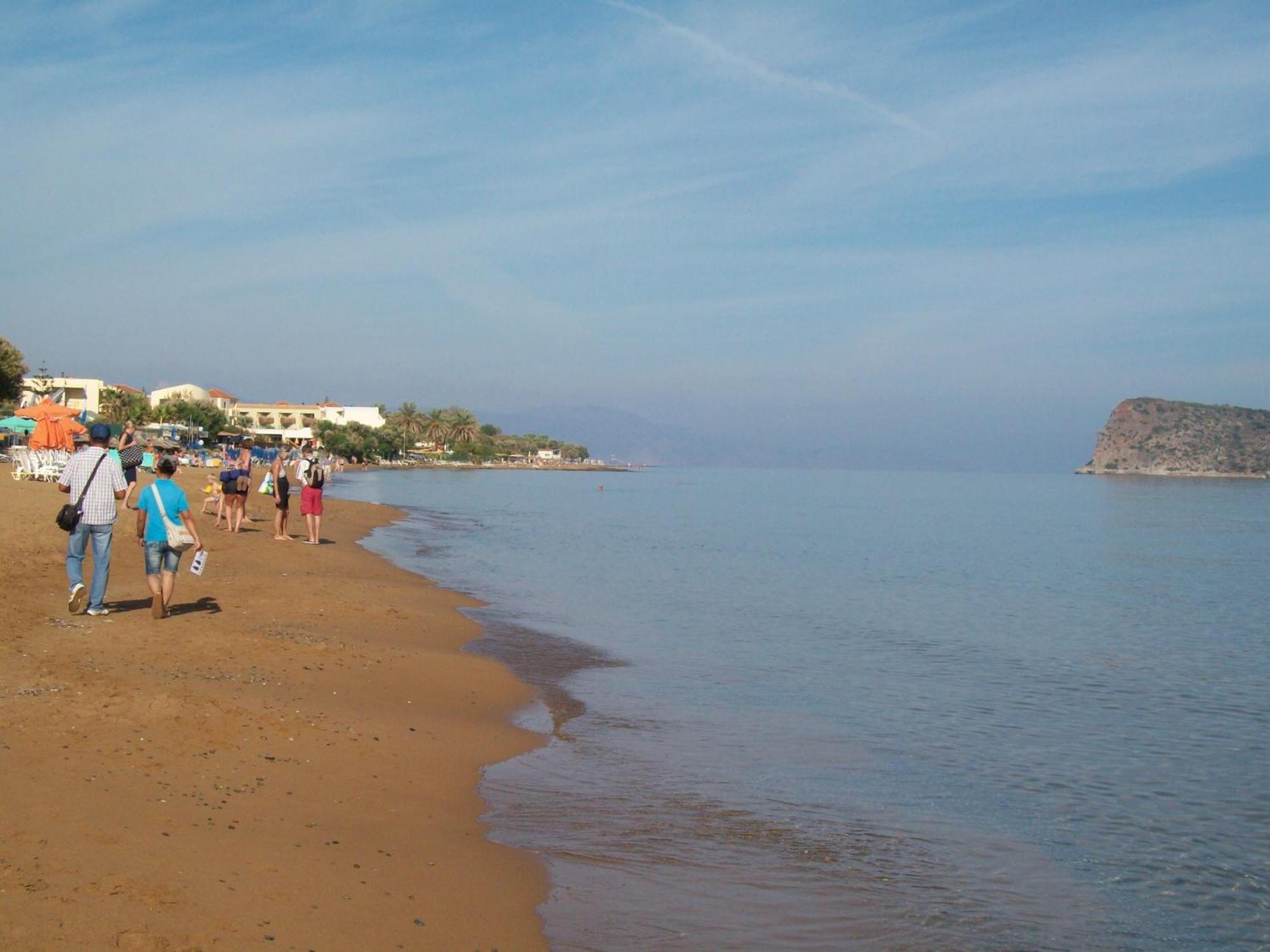 Kato Stalos Beach Exterior photo